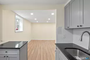 78 Dora St, Stamford, CT 06902 - Photo 5