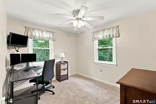 110 Orchard Hill Dr, Windsor Locks, CT 06096 - Photo 17