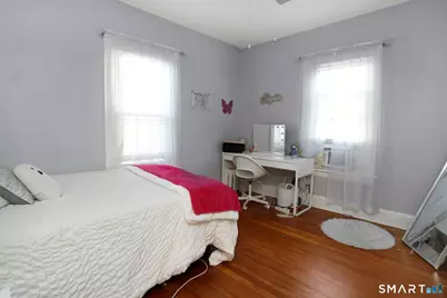 144 Overland Avenue, Bridgeport, CT 06606 - Photo 11