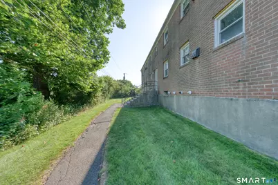 45 Brewster Road #B, Glastonbury, CT 06033 - Photo 23