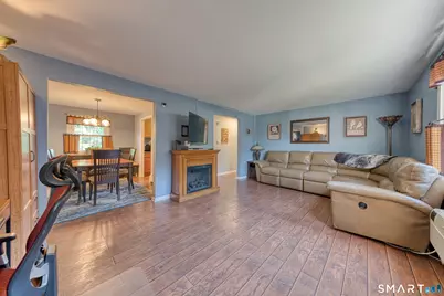45 Brewster Road #B, Glastonbury, CT 06033 - Photo 7
