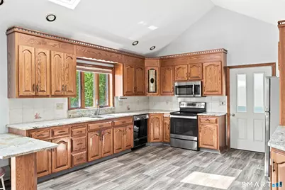 32 Knob Hill Lane, Bristol, CT 06010 - Photo 15