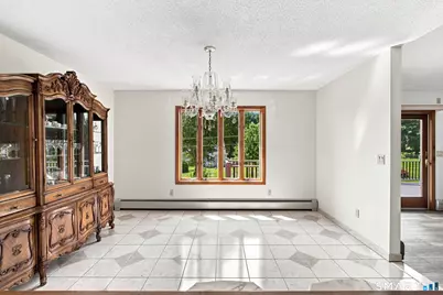 32 Knob Hill Lane, Bristol, CT 06010 - Photo 7