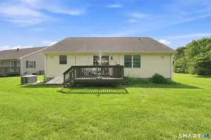 20 Hillside Farms Dr, East Windsor, CT 06016 - Photo 5