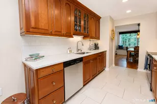 6 Acorn Glen, Avon, CT 06001 - Photo 5