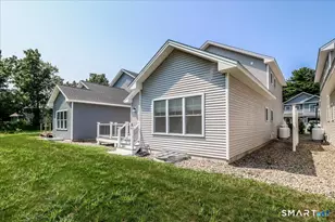 8 Fieldstone Ct, Bethel, CT 06801 - Photo 25