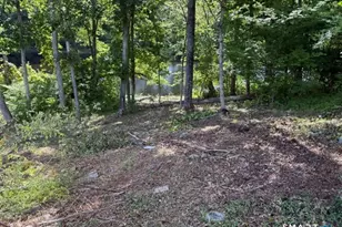 513 Litchfield Ave, Killingly, CT 06241 - Photo 1
