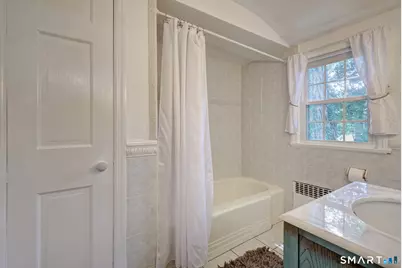 236 Ridgewood Road, West Hartford, CT 06107 - Photo 29