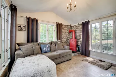 236 Ridgewood Road, West Hartford, CT 06107 - Photo 23