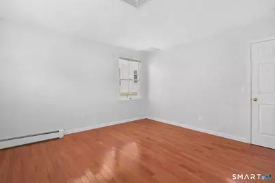 21 West Division Street, Greenwich, CT 06830 - Photo 13