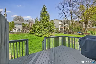 21 West Division Street, Greenwich, CT 06830 - Photo 5