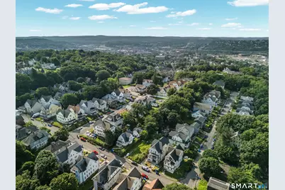 45 Wildwood Avenue, Waterbury, CT 06710 - Photo 9