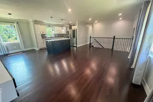 17 Kingsbury Rd, Norwalk, CT 06851 - Photo 9