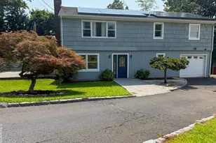 17 Kingsbury Rd, Norwalk, CT 06851 - Photo 1