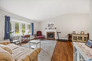 25 Stacy Ct, Cheshire, CT 06410 - Photo 3