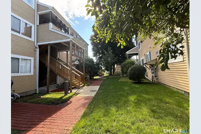 135 Flax Hill Road #19, Norwalk, CT 06854 - Photo 3