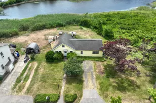 90 Water St, Chester, CT 06412 - Photo 1