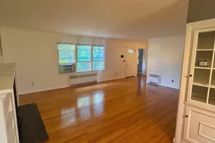 172 Mitchell Dr, New Haven, CT 06511 - Photo 3