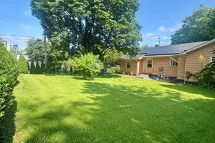 172 Mitchell Dr, New Haven, CT 06511 - Photo 17