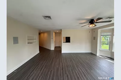 15 Highland Street #302, West Hartford, CT 06119 - Photo 3