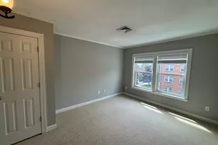 15 Highland St, West Hartford, CT 06119 - Photo 9