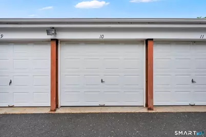 97 Shadow Lane #B, West Hartford, CT 06110 - Photo 21