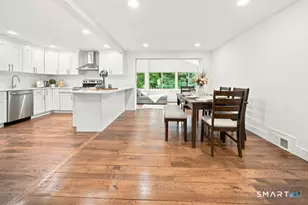 87 Kenmore Rd, Bloomfield, CT 06002 - Photo 7