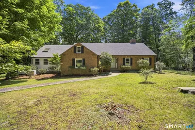 87 Kenmore Road, Bloomfield, CT 06002 - Photo 1