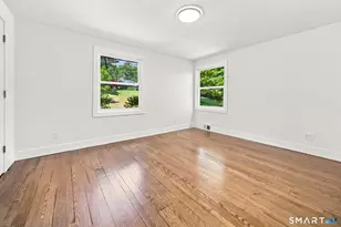 87 Kenmore Rd, Bloomfield, CT 06002 - Photo 27