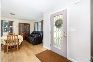 296 Lakemere Dr, Southbury, CT 06488 - Photo 11