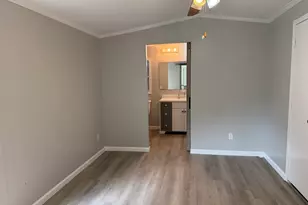 1042 Poquonnock Rd, Groton, CT 06340 - Photo 11