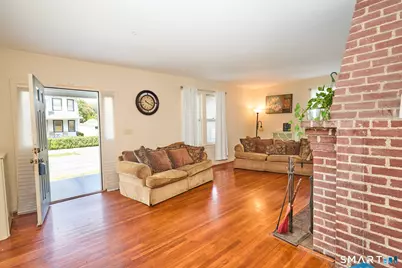 133 East Eaton Street, Bridgeport, CT 06604 - Photo 9