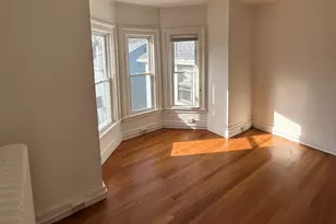 110 Boston St, Guilford, CT 06437 - Photo 7