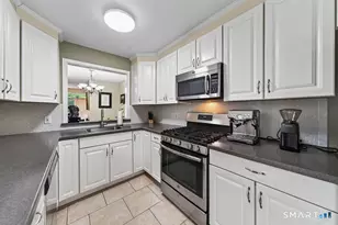 233 Mansfield Grove Rd, East Haven, CT 06512 - Photo 13