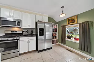 233 Mansfield Grove Rd, East Haven, CT 06512 - Photo 11