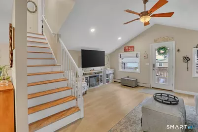 16 Hawthorne Road, East Hampton, CT 06424 - Photo 5