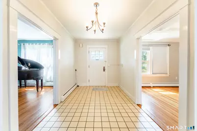 558 Ocean Avenue, New London, CT 06320 - Photo 11