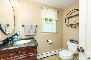 4 Lenora Dr, Simsbury, CT 06092 - Photo 33