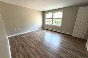 129 E Main St, Branford, CT 06405 - Photo 11