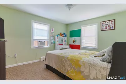 30 Taft Street, Stratford, CT 06615 - Photo 9