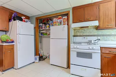 30 Taft Street, Stratford, CT 06615 - Photo 5