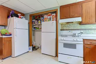 30 Taft St, Stratford, CT 06615 - Photo 5