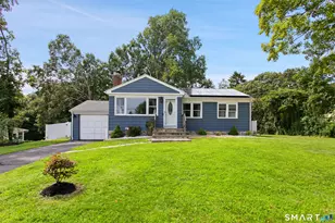 14 Alpine Dr, East Haven, CT 06512 - Photo 1