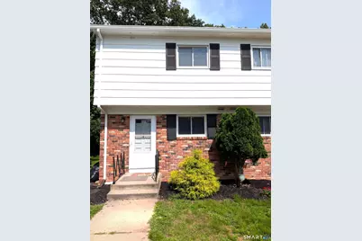60 Skyline Drive #D, Montville, CT 06382 - Photo 1