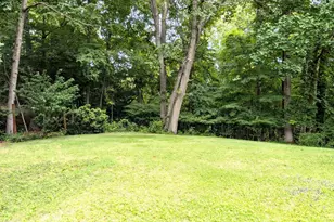 60 Skyline Dr, Montville, CT 06382 - Photo 21