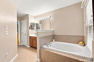 336 Hillandale Blvd, Torrington, CT 06790 - Photo 35