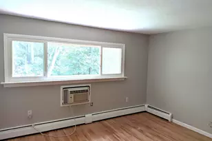 60 Skyline Dr, Montville, CT 06382 - Photo 9