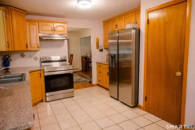 69 Discovery Road, Vernon, CT 06066 - Photo 7