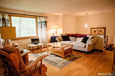 69 Discovery Road, Vernon, CT 06066 - Photo 5