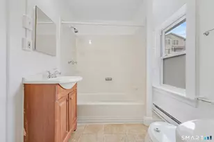 52 Highland Rd, Stamford, CT 06902 - Photo 9